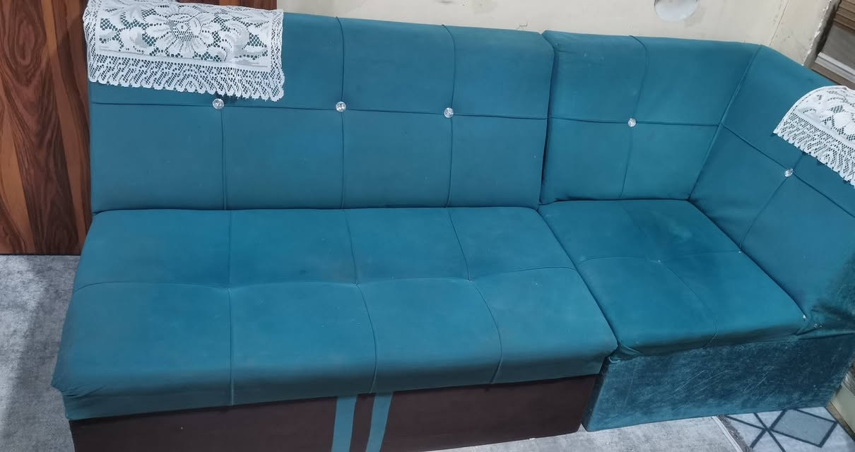 ديوان مستعمل 12 متر للبيع 150 الف


**إذا كنت صاحب هذا الإعلان وتريد حذفه لأي سبب، رجاءا أرسل رسالة إلى الدعم الفني**