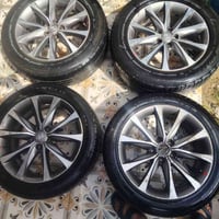 ويل 18للبيع بي زوج  تايرات كارتون  ما ماشين عليهن غير 4ايام07823123176