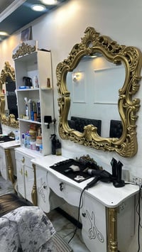 ديكور حلاقه • ميز ٣ • مرايات ٣