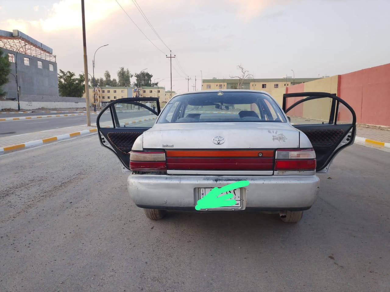 من رخصه مسؤؤل الكروب
سياره كورله موديل 92 للبيع رقم صلاح الدين تحويل شرط ثاني يوم مكلف بالنشر التواصل مع صاحب السياره ***********
