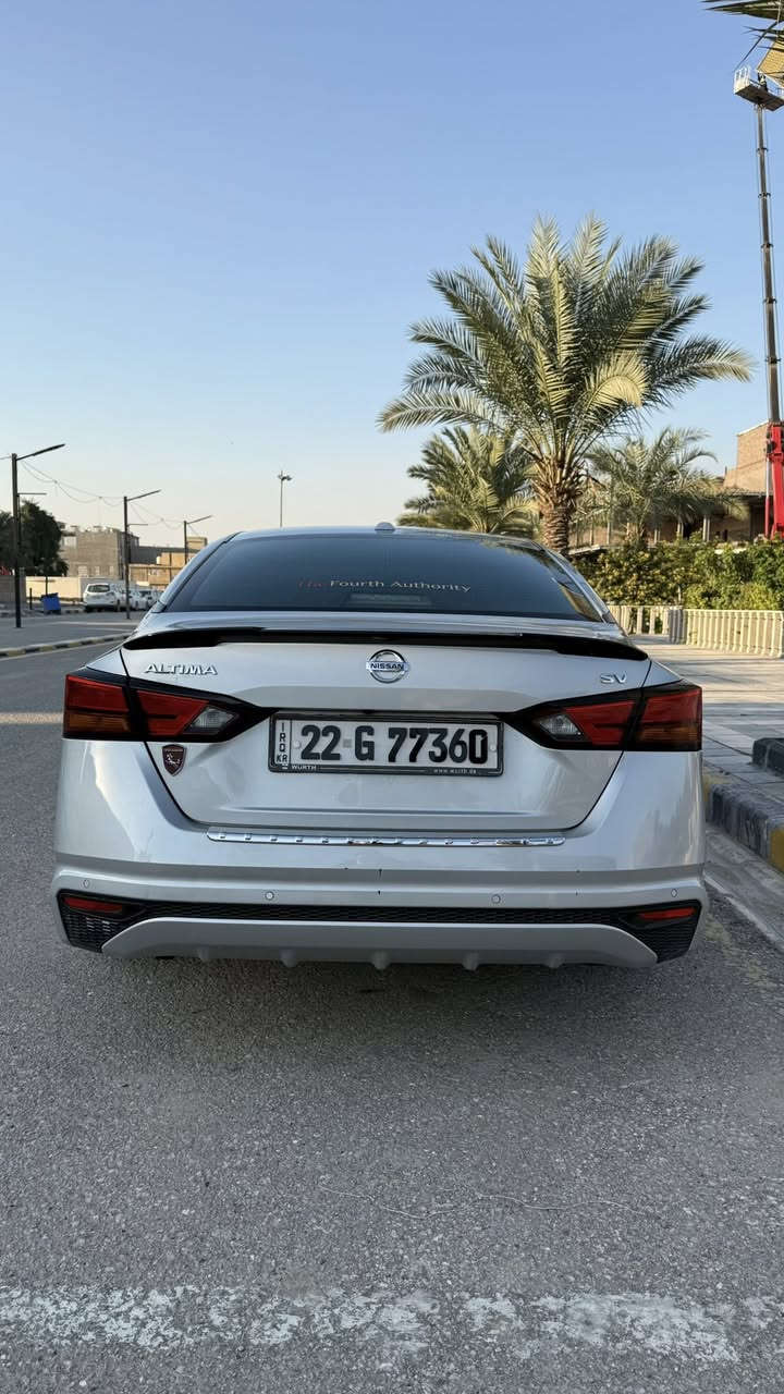 سلام عليكم الحلال للبيع  السياره جديده بدون ايرباك فولل رادارات  معروضه 189وبيها مجال حك الجيه 
***********
