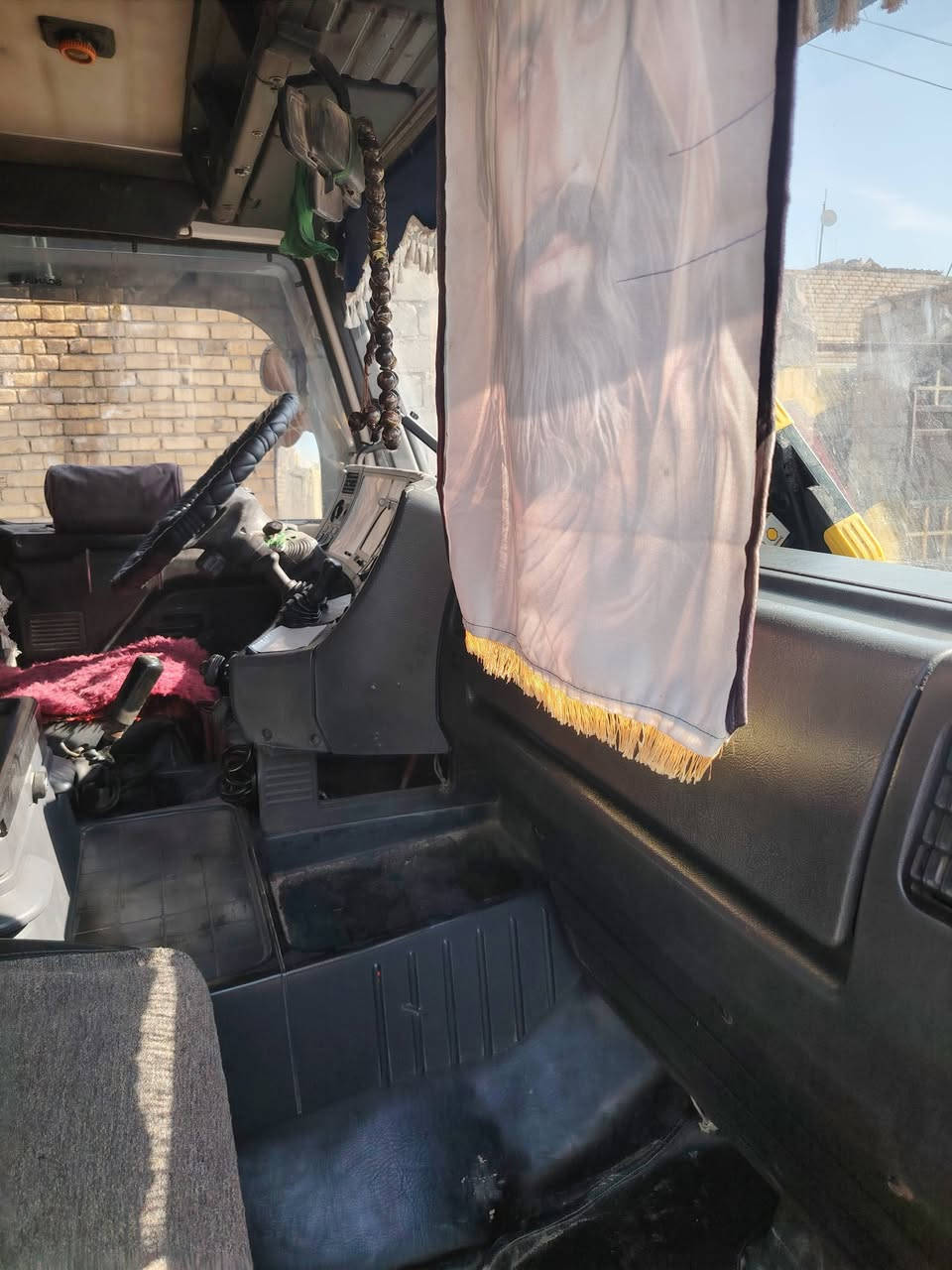 سلام عليكم اللبيع سكانيه 113 كير 5/5 رقم بغداد مكفوله كفاله عامه سياره خير من الله شراي ينتصل مكان ناصريه ***********
