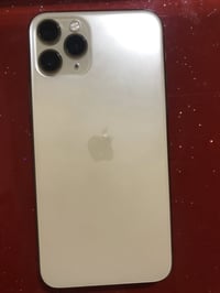 آيفون ١١ برو • ٦٤ • بطارية ٧٥%