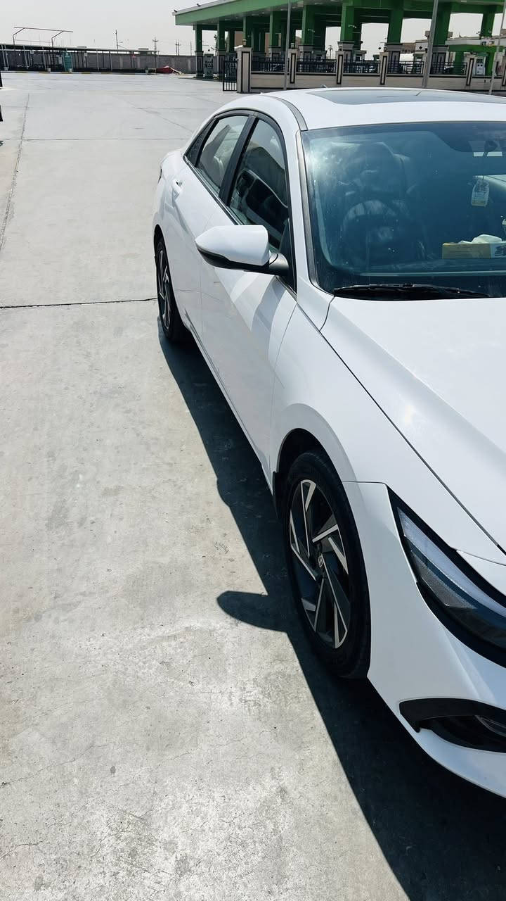 السلام عليكم النترا  ٢٠٢٤ خليجي كفاله عامه فول مواصفات ماشيه ٣٣ محرك ٢٠٠٠ رقم اربيل بسم شركه سعر ١٩٥  وبيه مجال للشراي عنوان البصره (***********)
