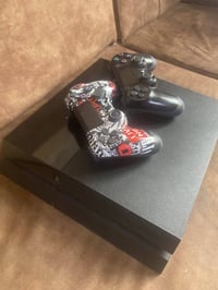 بلي 4 للبيع السعر ١٥٠ 07812019070