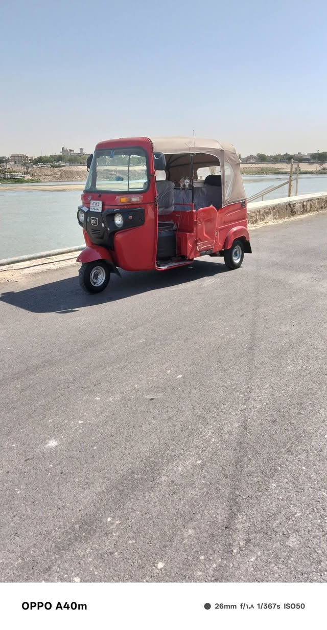 سلام عليكم تكتك للبيع موديل 22 شهر 10 رقم بغداد باسمي تكتك جديده بس طخه بلغد مكينه بلاديه سعر 9 ونص وبيه مجال رقم التلفون ***********
