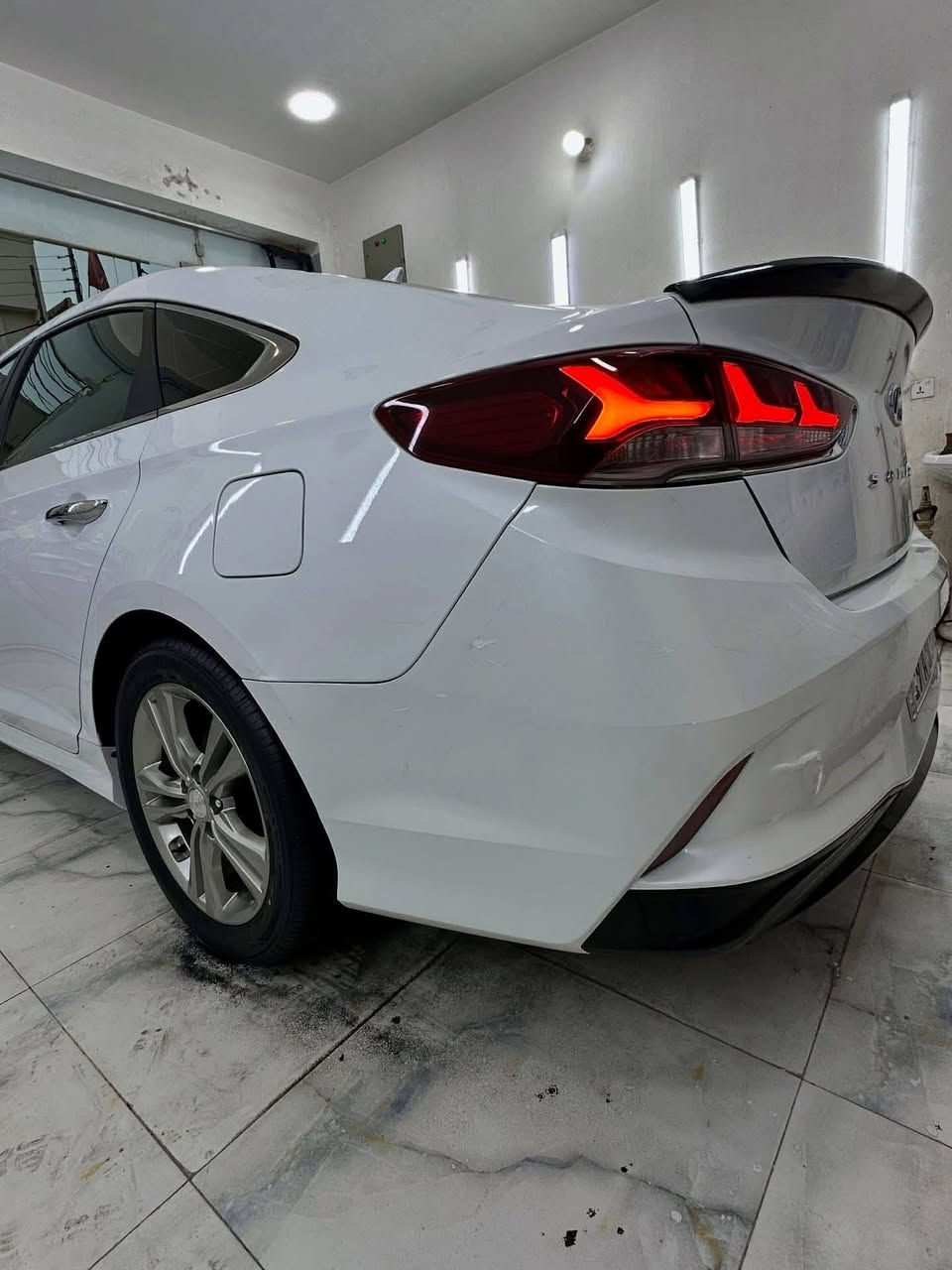 سوناتا وارد امريكي٢٠١٨
مكينه GDl رقم كربلاء انكليزي
حادثه بنيد مصبوغ فقط
كشن كهرباء
تدفئه كشنات
أشاير بالمري
لد امامي خلفي
رادار جانبي خلفي
بصمه تشغيل
بصمه ابواب
*********** 
عارضه ١٤٢ وبيه مجال
