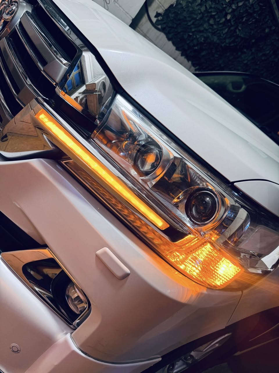 السلام عليكم
للبيع فقط لاندكروز ٢٠١٨  بريم اصلية بلادية كلهة بدون صبغ حتى الدعاميات السيارة بدون رمل بالبنيد والشريط مكفول اني شادة وعلى ضمانتي 

محرك ٤٠٠٠ (٦سلندر) مكفول ماشي ١٠٢حقيقي

تخم تاير جديد دنلوب 

كشنات بلادية نظيفة ١٠٠٪؜

ويل كب بلادي

بدون شخوط السيارة بدون بارد 

من كل النواحي بلادية 

شاشة بلادية مال بريم العميقة + شاشة DVD بالسقف

ارضيات بلادية + حوضية

دوسات بلادية
٨ ايرباك
تشغيل عن بعد
اشاير لكزس
جام كامل بلادي وحتى الامامي بلادية
يدات بلادية
مري شفط 

حساسات امامي خلفي

ثلاجة 

تحكم ستيرن 

بصمة ودخول ذكي 

عنوانهة بغداد (حي الاعلام) ***********

السعر ٥٠٠ ورقة (٥دفاتر)
