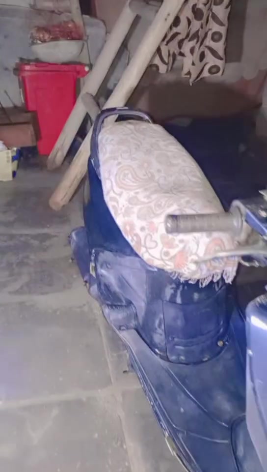سلام عليكم فراشه البيع سعر 250بيهه مجال قليل الديوانيه قضاء الشاميه متواجد خاص وهاذه رقمي‏‪***********‬‏
