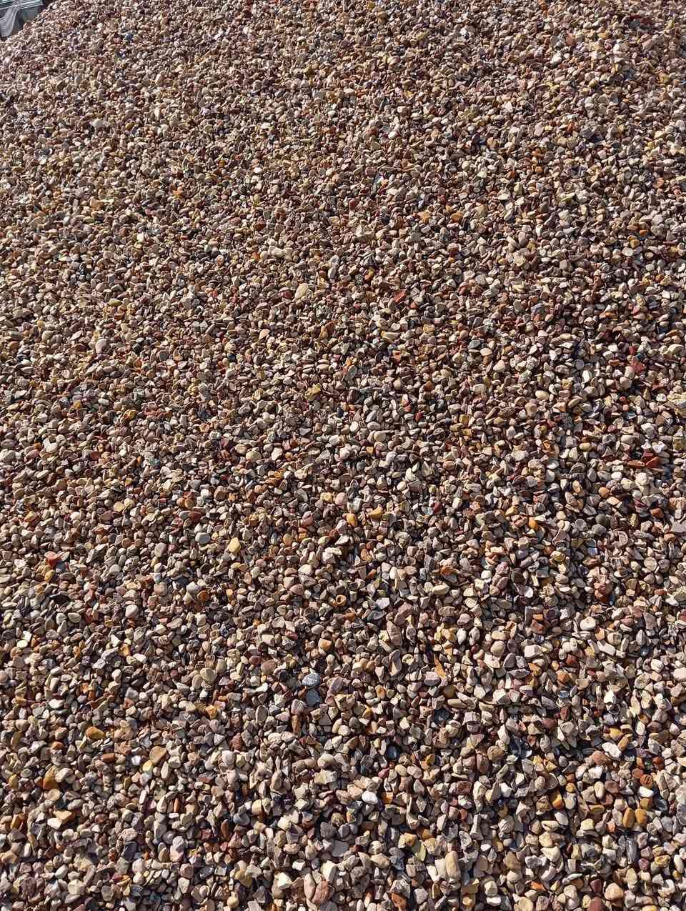 #علوةالتساهل  #لتجهيز مواد البناء 
  *********** #يتوفرا كسر تربيع اغلبيته ثليثي وبي طابوكه عدل نظيف من المعمل  #يتوفرا طابوك الاصلاح طابوكه لون وقالب وعدد مضبوط وبي زياده ***********
تتوفر جميع مواد البناء بأنسب الاسعار
