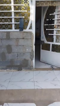 بيت للبيع • حي عداي • قرب باب الحاره