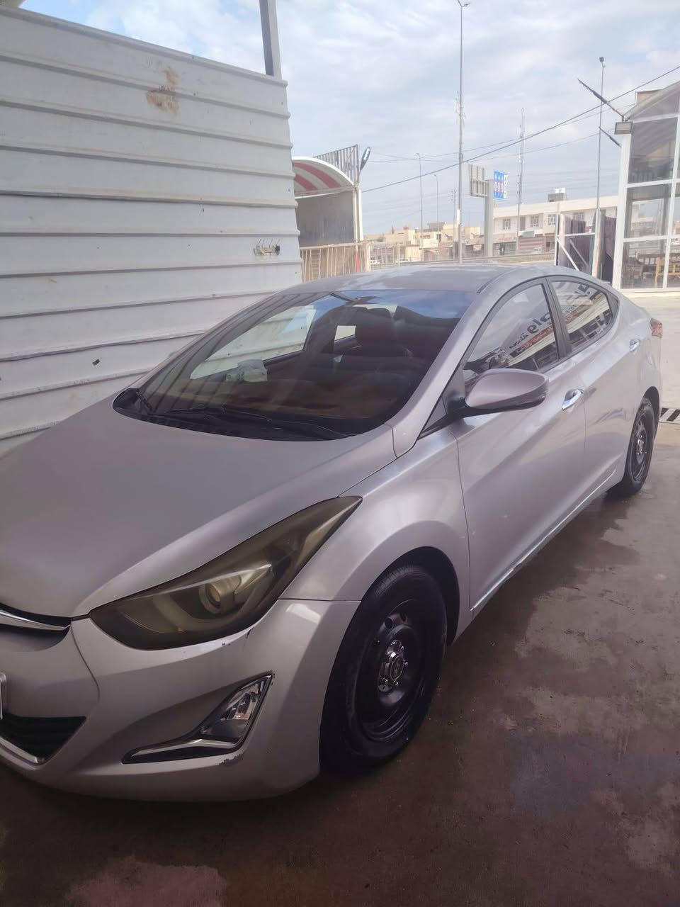 السلام عليكم النترا خليجي 2016 كفاله من صبغ والضربه بيه فقط جراد بلقماره او شويه نازل اب طرف الجنطه والبنيد بيه شاشه اندرويد او كامره خلفيه مكاني كربلاء سعر 120 قفل قفل ***********
