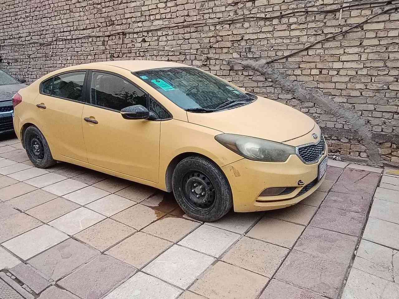 السلام عليكم كيا فورتي 2015 وارد امريكي حادث الجملخ تبديل مصفره هيئه وغرامات بسمي بيها  منضومه غاز ومنضوه التبريد جديده ***********
