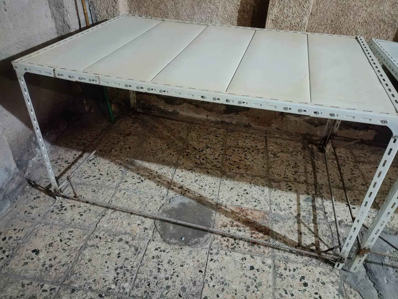 ميز العدد 2 قوي ويتحمل ثقل


**إذا كنت صاحب هذا الإعلان وتريد حذفه لأي سبب، رجاءا أرسل رسالة إلى الدعم الفني**