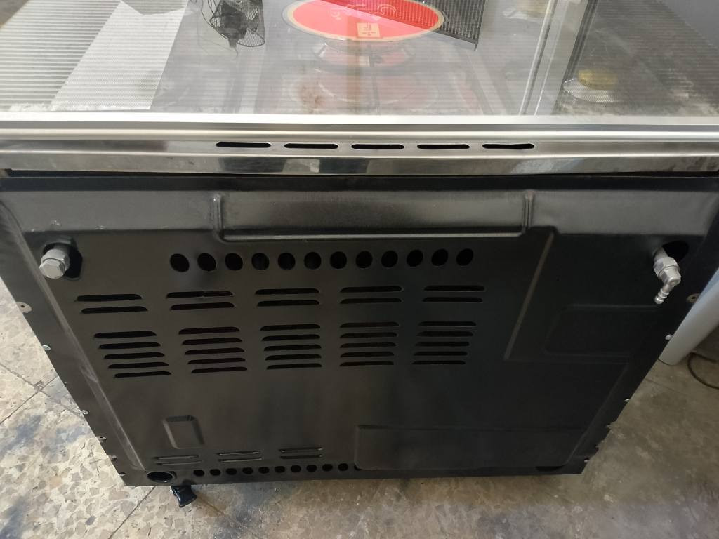 طباخ فريش مصري باب اول نضام بوري
شبه جديد استعمال قليل الطباخ بي ضمان 3اشهر صيانه للبيت تجيك السعر 180 قفل واتساب اواتصل *********** كربلاء, العراق
