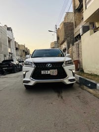 لكزز للبيع موديل 2016 بريم مكفوله كفاله عامه من كلشي   سياره جديده ماش...