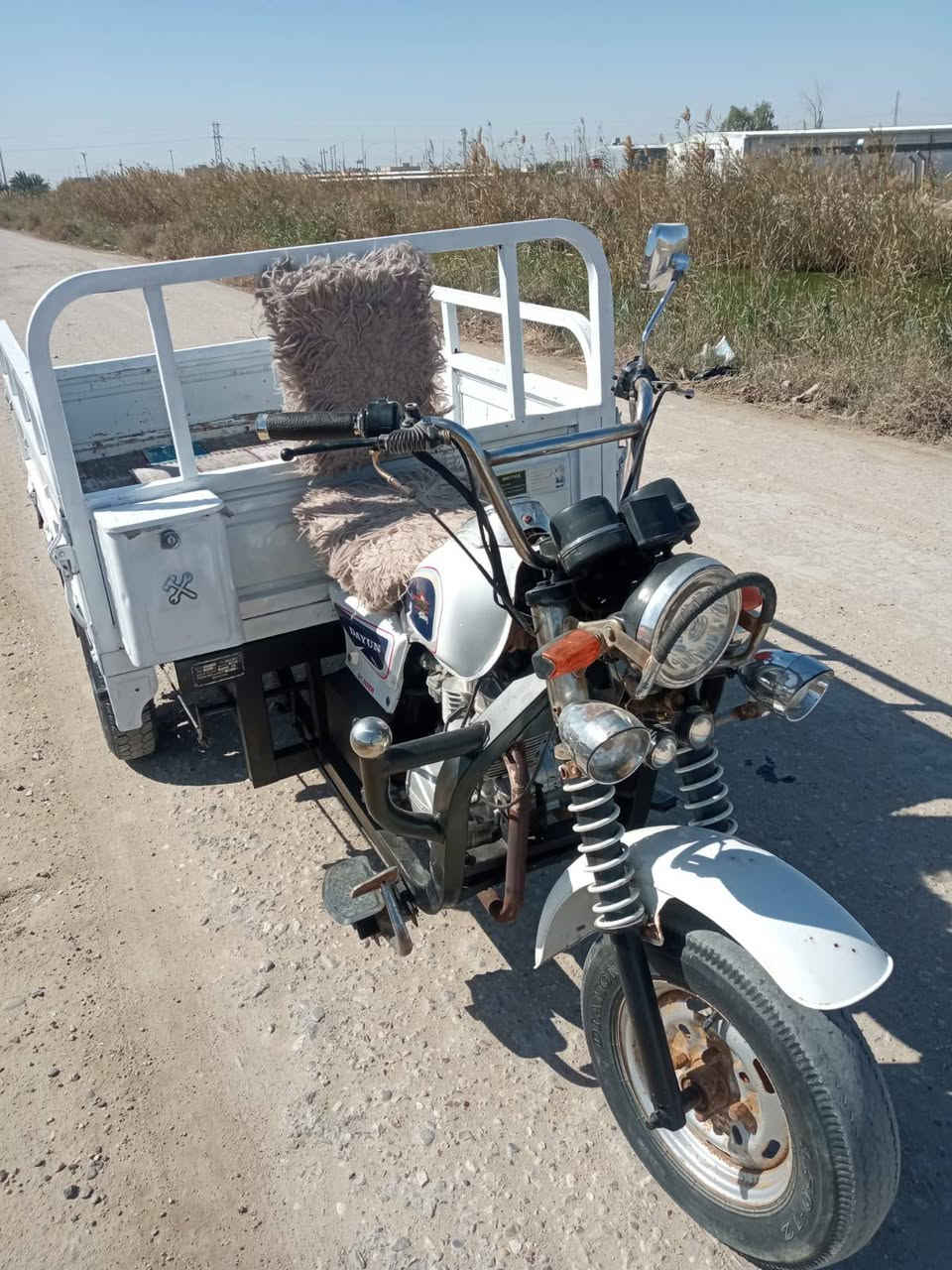 ستوته للبيع موديل 22شرط محرك مامفتوح السعر مليون وثمنميه وبيهه مجال للشراي مكاني سوق الشيوخ حي العسكري


**إذا كنت صاحب هذا الإعلان وتريد حذفه لأي سبب، رجاءا أرسل رسالة إلى الدعم الفني**