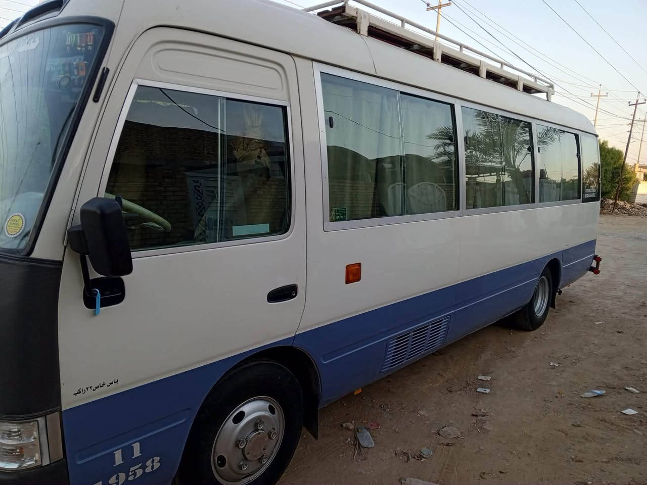 السلام عليكم.        كوستر موديل ٢٠١١ كير مكينة اكسن حدادة تبريد كفالة تخم تاير وركة اضافية كشن ستاركس شاشة كامرة خلفية كهربائيات كلة جديد/ صبغ قليل في الصندوق/ رقم دولي مع سنوية جدد بسمي شرط التحويل مصفرة هيئة وخط وبحث جدد مكان السيارة ديوانية /. الاتصال على الرقم *********** ديوانية, القادسية
