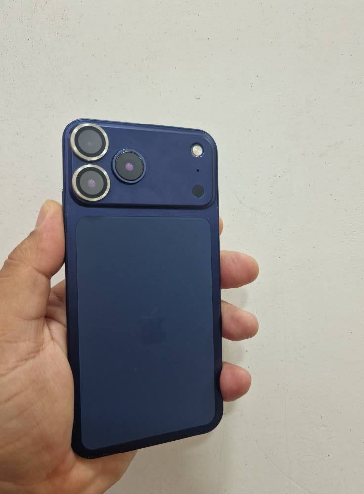 ايفون Xs  max
محور  17 برو ماكس 
اذكره 256 
بطاريتة 81
جهاز كله بلادي مامبدل بي شي 
كامره الخلفيه ما تشتغل فقط 
للبيع فقط 
مكاني بابل المركز 
سعره 225 
اتصال فقط ما موجود على نت 

***********
