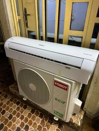 للبيع سبلت توسوت ٢ طن نظيف كلش انتاج حديث 2023 مشتغل قليل جداً على وضع...