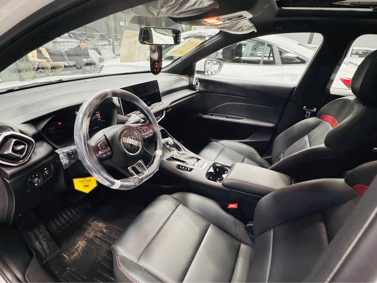 ئێم جی  MG GT 2025 Sport
تەنها.18.هەزار رۆشتووە
فول مواصفات.بەصمة.سلاید.برێك کارەبایی.
شاشەو كاميرا.ئاوێنە شەفت. کوشین جلد.
لايت زينۆن.شاشە بیلادی ئەکتیڤ.سعر🔥.119$
مكان : أربيل.   ١٠٠ متری معرض تۆپ کارس 
  . موبایل .*********** أربيل, العراق
