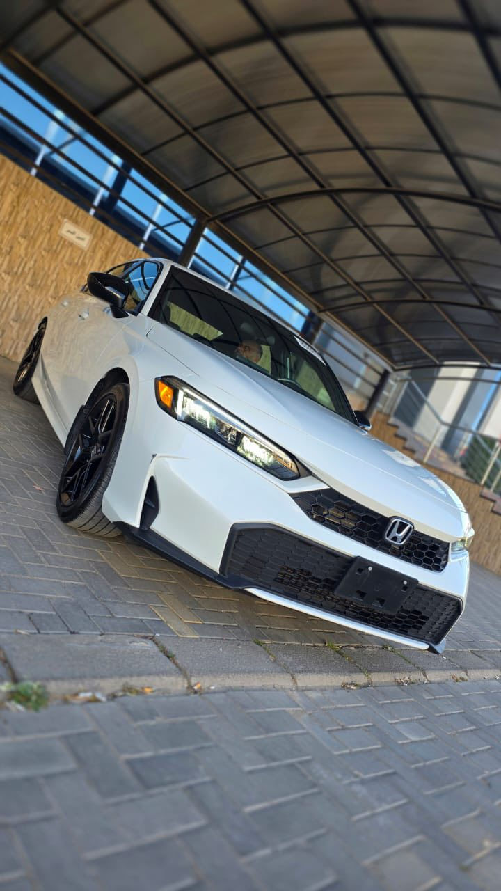 هوندا سيفيك سبورت هايبرد2025
هوندا هايبرد 

محرك 2.0

هايبرد 

فتحه 

رادار امامي

نقاط عمياء

تحكم استيرن

تدفئه استيرن 

حادث جدا بسيط اسفل الجاملغ الخلفي 

تعديل بارد فقط

مع صبغ هلال الجاملغ الخلفي الايمن فقط

كل شي بالسياره كبس شركه فقط تبديل قطعه بك لايت

وربع دعاميه خلفيه 

ايرباكات راجع سستم شركه

يعني راجعه ايرباكاتها تشتغل شركه

سقف كنتاره مثل تايب ار

ماشيه 38km

السعر بالحره 153$

ممكن الشحن الى اربيل 

مرفق صور الحادث ورقم الشاصي وصورها بعد التصليح

للتواصل ماسنجر

او اتصال على الرقم 00962785594933

يوجد واتساب


**إذا كنت صاحب هذا الإعلان وتريد حذفه لأي سبب، رجاءا أرسل رسالة إلى الدعم الفني**