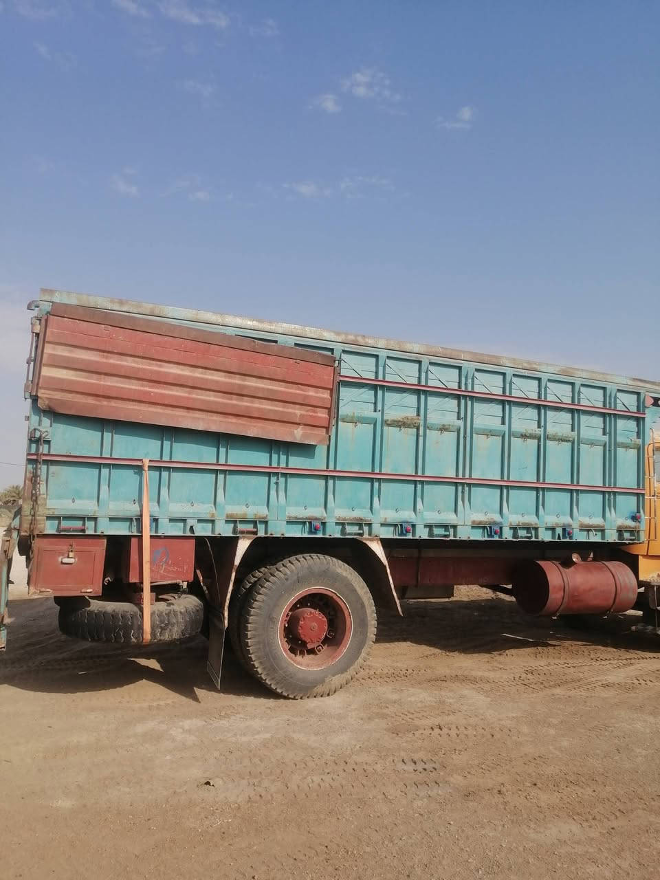 السلام عليكم
بدي البي للبيع طول 6ونص
***********
