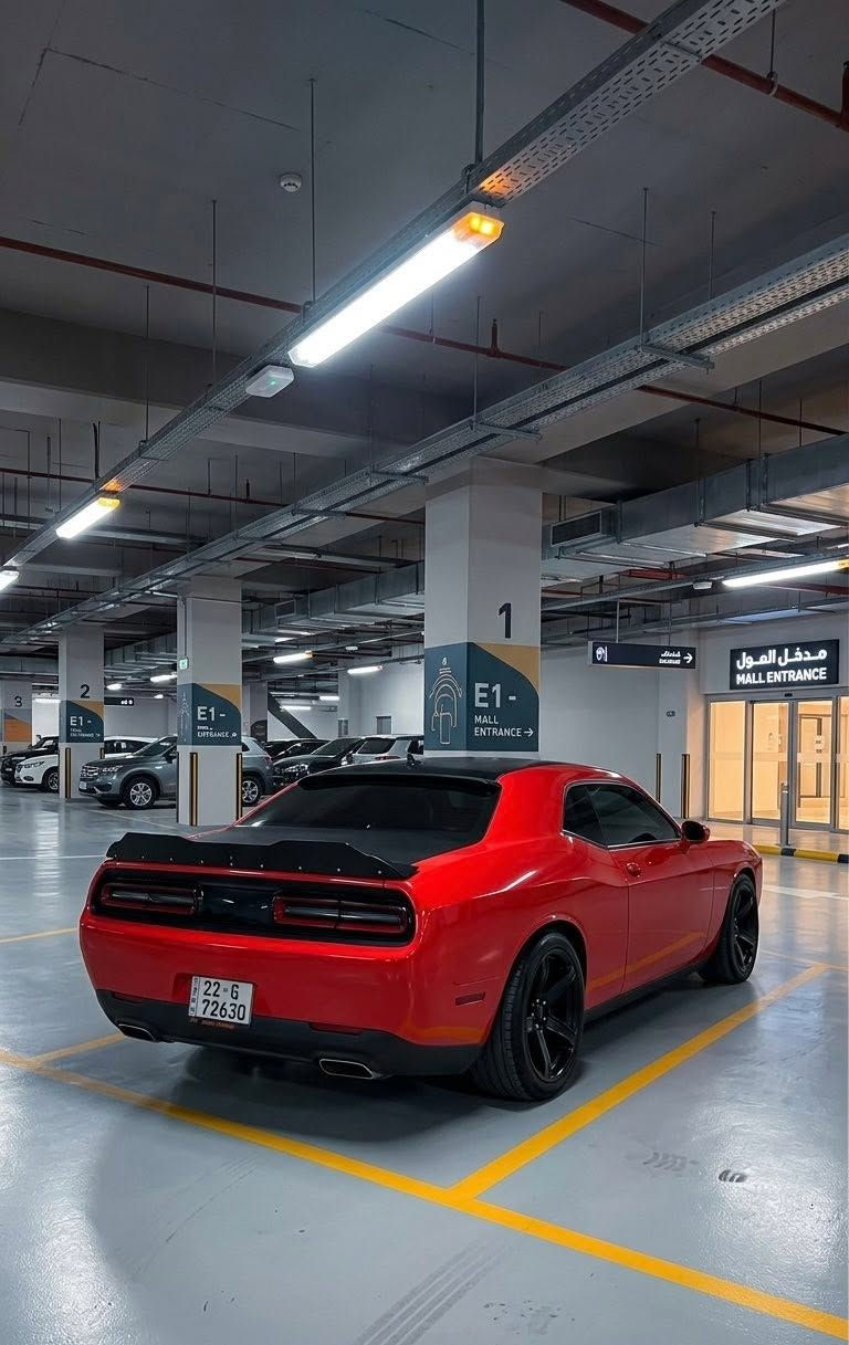 السلام عليكم
Dodge Challenger   V8: 5700

لون مميز 🧡 2020

🔶مواصفات RTمعروفه 
شاشه وسط تدعم كار بلي 
كامره خلفيه  +حساس خلفي 
شفتات ستيرن كشنات كهرباء 
نقط عمياء  بصمه ابواب  دخول ذكي 
تشغيل عن بعد  
السياره جاهزه وبدون مصرف تخم تاير جديد عليه 
ويل نجمه خسفه قويه. 
السياره ستوك استعمال شخصي
اكزوز بلادي دبات سود  
عليه برمجه سيفتي  ماشيه 66الف 
كير محرك بشرط ع وضع الوكاله
حادث السياره  جاملغ خلفي + بنيد كلير فقط بدون شاصي بدون ايرباك بجم كبس   
رقم اربيل بسمي 
استفسار واتساب :*********** 
سعر:178وبيه مجال للشراي
