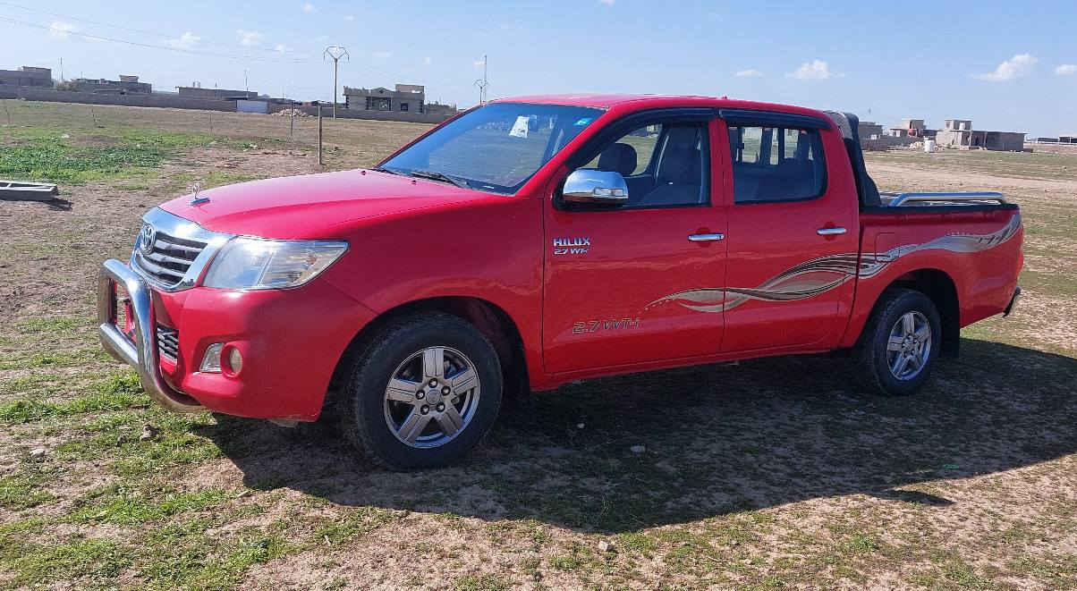 تويوتا 2013 كويتي شاصي 19
رقم كربلاء انكليزي بأسمي شرط التحويل 
 بيها صبغ صفحه +السقف 
البجم كله كبس
شاصي شرط ..صدر جديد ..محرك مامفتوح بي بداية تبخير 
مكان السياره الموصل 
السعر 145
***********واتساب
*********** موصل, نينوى
