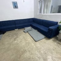 ديوان نضيف 9 امتار بيع مستعجل ١٥٠ قفل شراي يتصل 07858180043