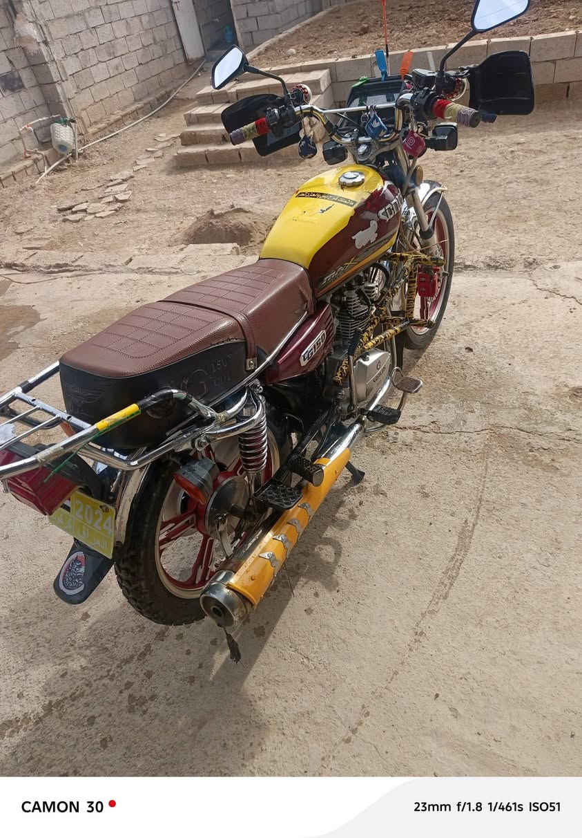 دراجة للبيع موديل 2022شرط السعر 650وبي مجال ***********
