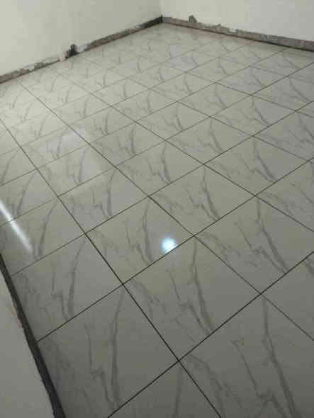 سلام عليكم اصطه سيراميك متفرغ حاليا *********** كركوك
