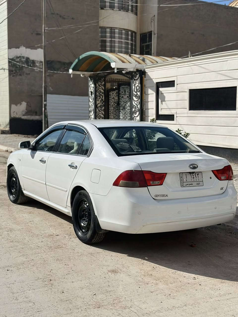 سلام عليكم اوبتما 2009 خليجي محرك 2000 دوش السيارة بيها صبغ جاملغ الامامي والداير مال جاملغ خلفي باقي مكفول كير ومحرك شرط حدادية تايرات تبريد كلها جاهزة رقم نجف تحويل بأسمك شوكت ما تريد مكانها الديوانية السعر93 بيها مجال 
 ***********
