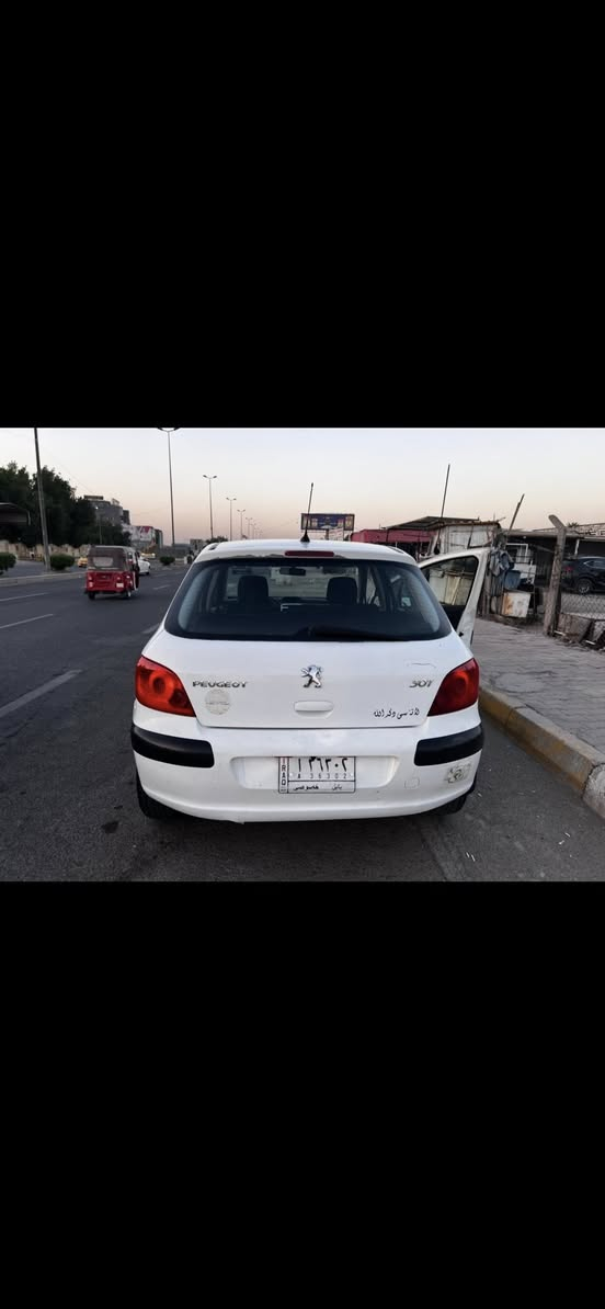 بيجو 307 بدون صبغ ولاضربة محرك محور كورلا
رقم بابل تحويل ثاني يوم السعر ٤٥ وبيها مجال 
***********
