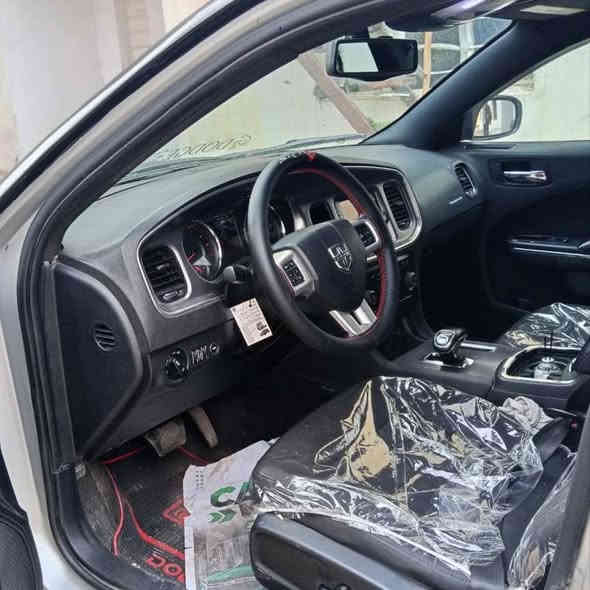 دۆج چارجەر 2014 براوەی دوبەی 
کوشن کارەبایی 
گێر کوبرا 
بەسمە 
کارەبایی مەزبووتە 
هیچ مەسرەفێکی تێدانیە 
زۆر توند و تۆڵە 

سـعـر : لە کۆمێنت داوابکە ڕاستەوخۆ بۆت دێت 📥 

گێر و مەکیەنەی بەشەرت 
هیچ کێشەیەکی تێدا نییە 

ژمارەی خاوەنەکەی 
***********
