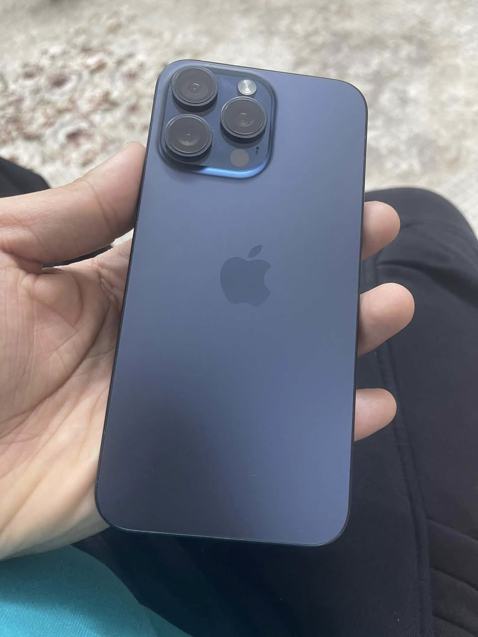 آيفون 15 برو ماكس 256 بطاريه 96 سعر مليون  عنواني بغداد الحسينيه مال راشديه ***********
