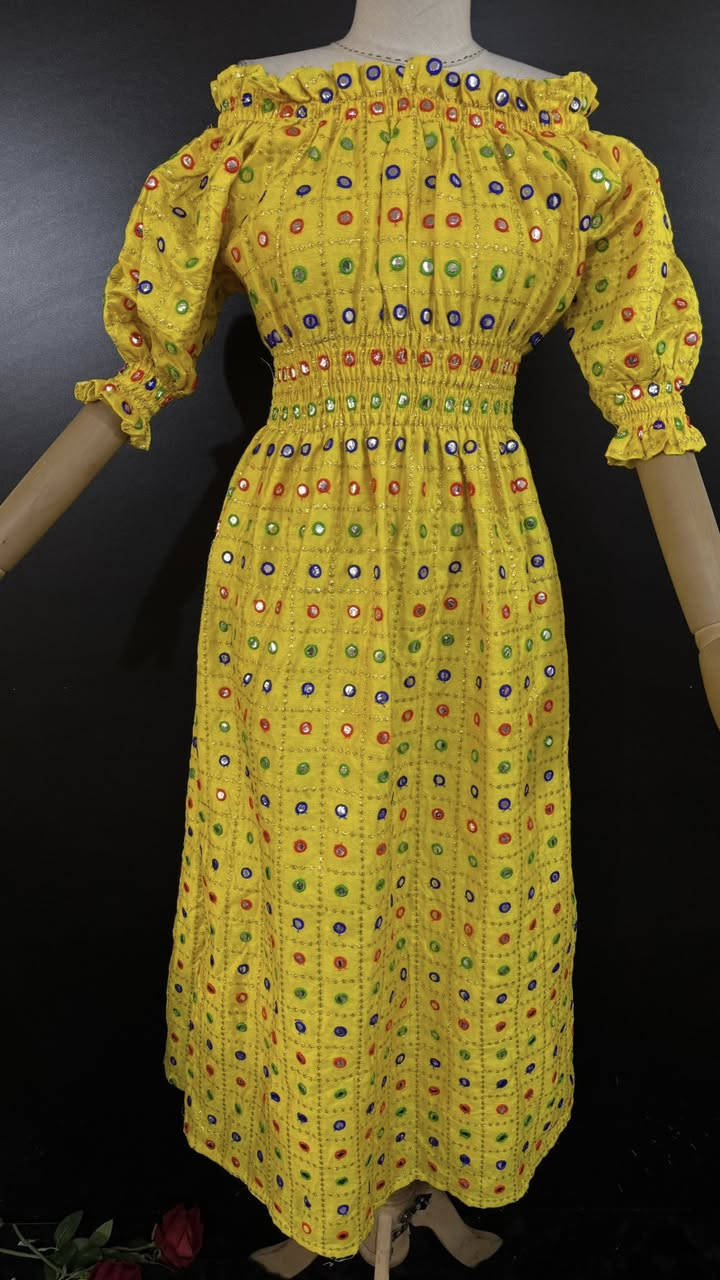 ✨ قطع جمال الجمال – أناقة خليجية بدرجة أولى! 💕👗
تألقي بأجمل التصاميم الخليجية الراقية واختاري من تشكيلتنا الواسعة:

👗 دراعات – فساتين – بشتات – سوتات – قمصان – بناطير
كلشي متوفر وبأحدث الموديلات 💫

🚚 التوصيل متاح لجميع المحافظات:
• بابل وبغداد: 5 آلاف
• باقي المحافظات: 7 آلاف فقط

🎥 تابعينا يومياً على البث المباشر
لعرض التصاميم أول بأول 🌺

📩 للتفاصيل والأسعار راسلينا من الزر اسفل المنشور أو عبر الواتساب:
📱 ￼⁨0773 705 0659⁩ – واتساب متاح دائماً 💬
📱 *********** – واتساب متاح دائماً 💬

👇 لا تفوتي الفرصة، اضغطي الزر وتواصلي ويانه مباشرة!
