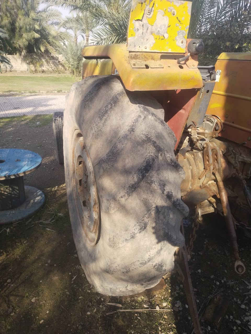 موديل 2002
بسعر مناسب ديالى 
***********
