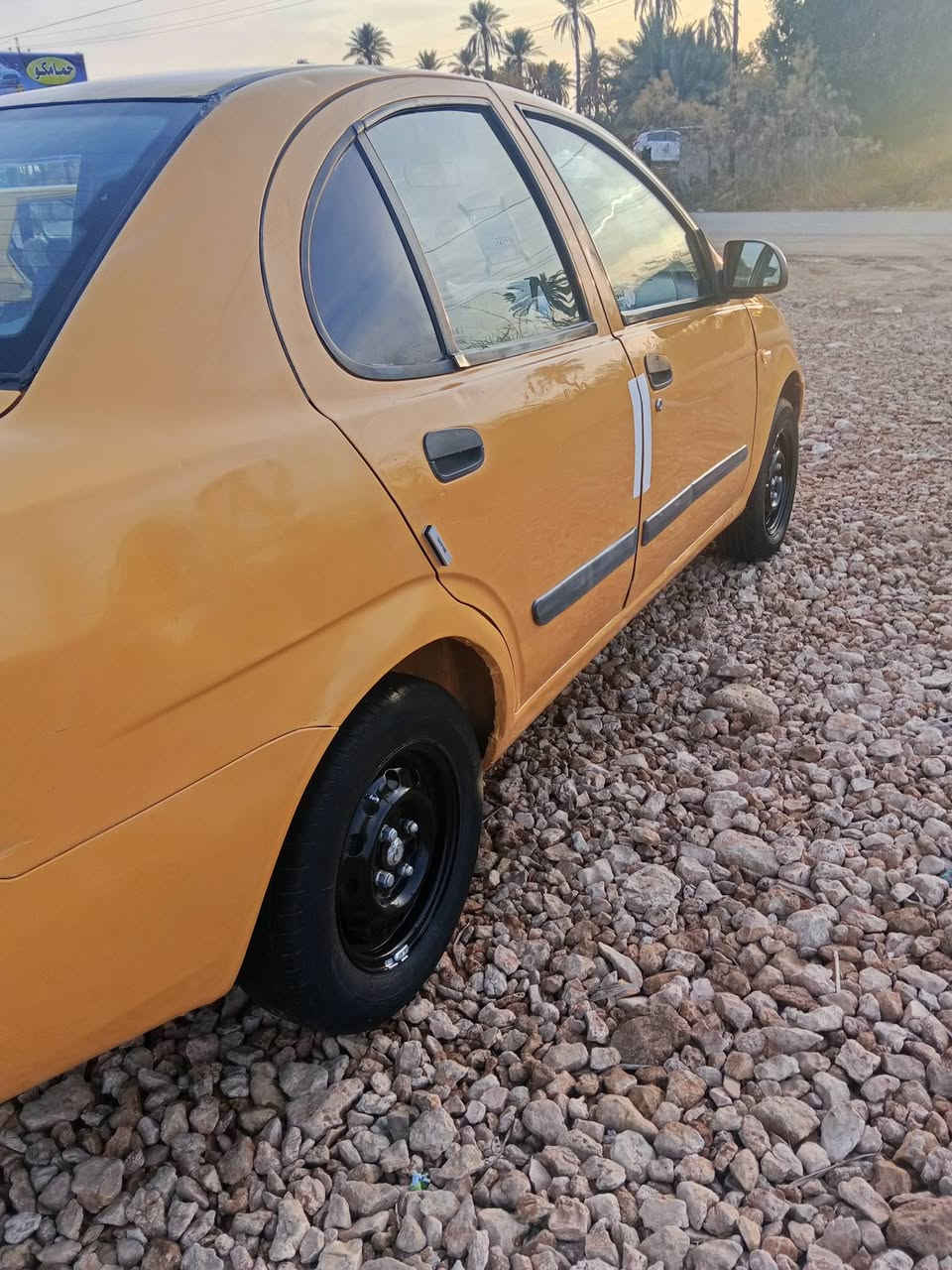 السلام عليكم طيبه لبيع موديل 2016 السياره مكفوله مكينه كير حداديه بل جيس تخم تايرات جدد مشط ستيرن جديد كهربائيات كلهه شغاله دوشمه جديده السياره فقط بيهه بارد بل باب مال السايق هلالات مسوين رباعه هيه وغرمات مصفره مداور مباشر سنويه 2027 السياره كلش حلوه سبغ وياله حراري السياره موجوده بل ديوانيه السعر 38 وبيهه مجال رقم الهاتف ***********
