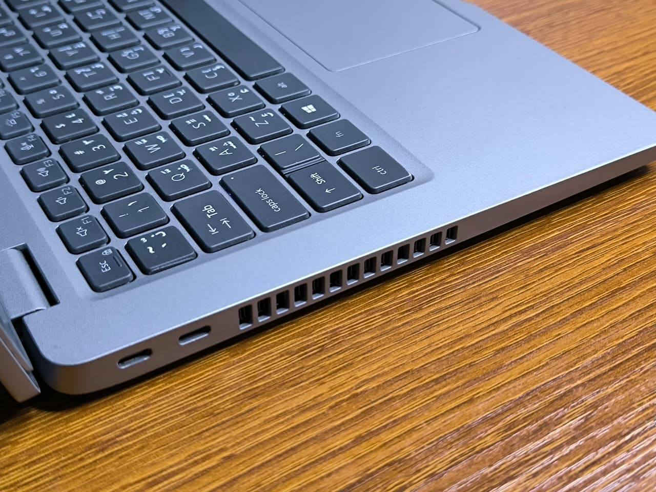 دل ليتيتود 5420
Dell 5420
Core i5 11U
Ram 8 gb ddr4
Herd 256gb

معالج انتل كوراي  فايف 
 جيل 11

رام 8 كيكا ددر4 
هارد 256 كيكا سسد ام تو قابل للتطوير

حجم 14 انج
كرت داخلي 4 كيكا

السعر : 400 الف دينار


**إذا كنت صاحب هذا الإعلان وتريد حذفه لأي سبب، رجاءا أرسل رسالة إلى الدعم الفني**
