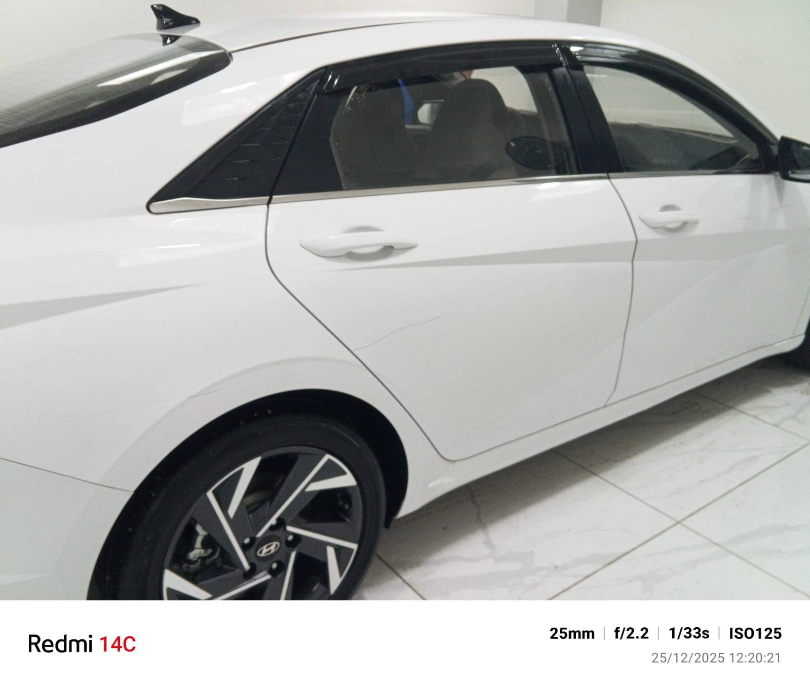 السلام عليكم هونداي  النترا فول فول
الموديل : 2024. تجميع الصين
المحرك : 1.5 دبل نوزل كير 8 سرعات
العداد: 26000 قابل للزيادة سيارة مال بيت
الرقم  : سليمانية وكامل وجاهز شرط التحويل
بصمة تشغيل بصمة ابواب عدد ٢
عداد سرعة ديجيتال
مقاعد جلد  اسود 
لايت زنون عالي ناصي
فتحة سقف
صندوك ذكي
ويل كب كروم
تبريد قطعتين
مري كهرباء+ اشاير بالمري
فول تحكم ستيرن
حساسات خلفية و اماميه  +كاميرا 
سايد بريك كهربائي
حساس ضغط الاطار 
درايف مود+اوتوهولد 
 عنوان / كلار
سعر /143

ومجال للشراي
للتواصل *********** كالار, السليمانية
