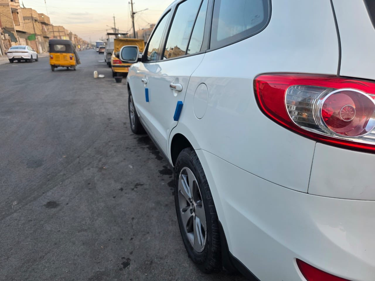 سلام وعليكم 
سنتافي
للبيع 
موديل 2011
خليجي
سياره مكفوله من الصبغ
فقط صبغ دعاميات جماليه
رقم بغداد
بسمي السعر 160 $ ورقه
العنوان بغداد
الهاتف ***********
