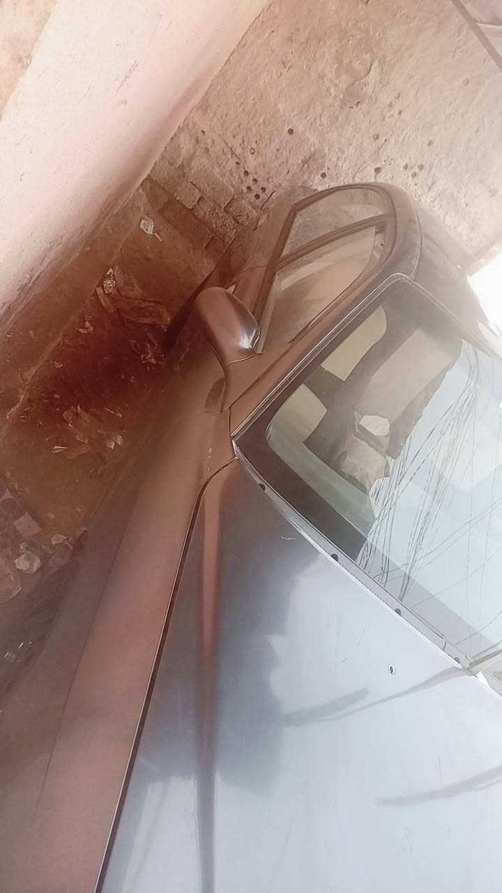 سلام عليكم
كيا سيفيا موديل 2000
السياره جاهزه هستوه طالعة من تعمير  
دوشمه جديده 
بخاخات جدد
بلكات جدد
فيت بم جديد 
تخم تايرات + تخم سبير 
محرك مكفول من تنقيص تبخير كلشي رقم نكليزي حته الهزه ماساقطة 
سعر السيارة ٣٠ وبية مجال عنوان النجف الاشرف الكوفة 
رقم الهاتف ***********
