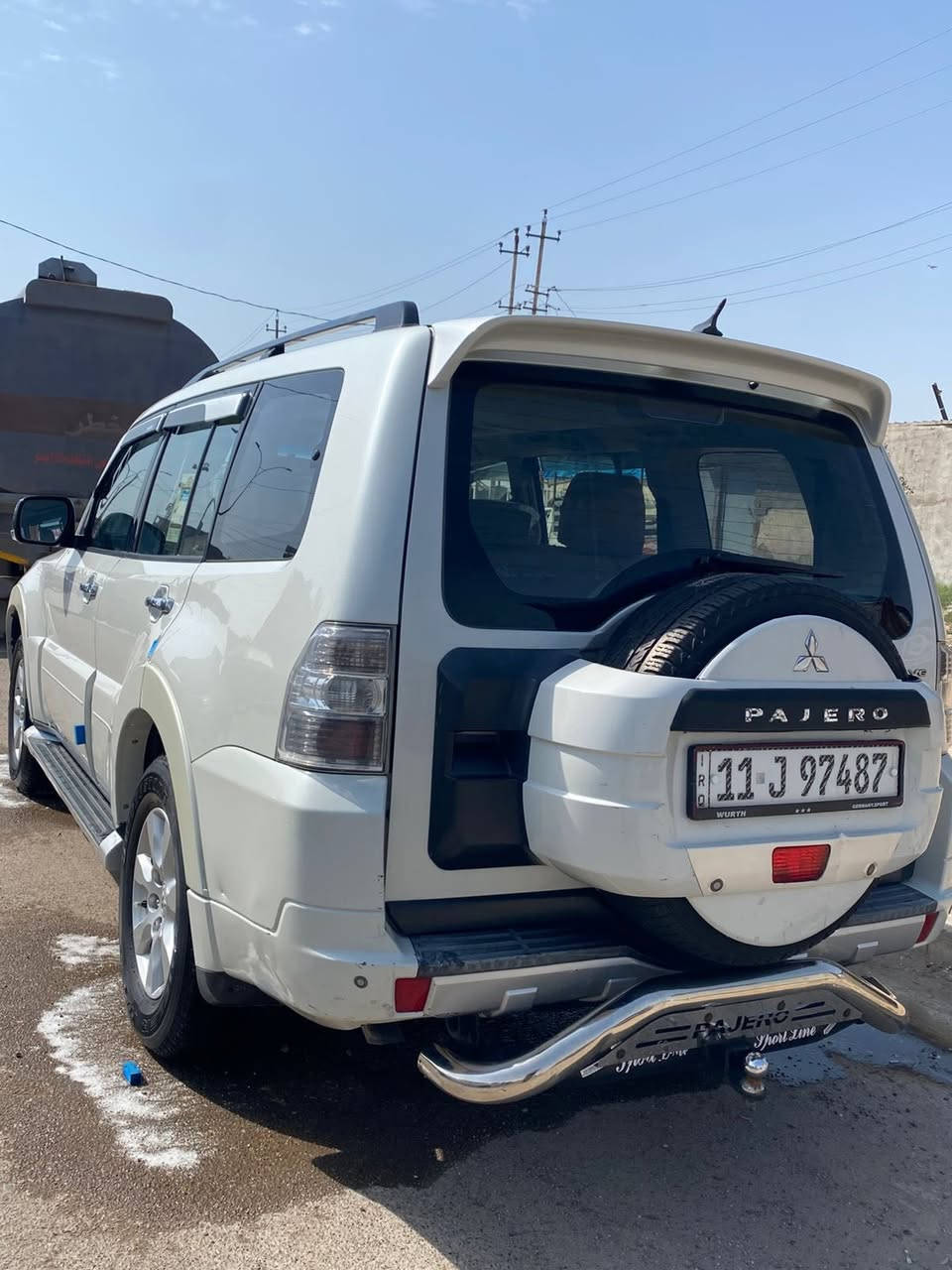 يا الله سلام عليكم للبيع باجيرو 2010سيارةفول حبتور قطرة صبغ مابيها تخم تاير برجستون بيها بارد اقل الشبر بل باب عكس السايق مكينة كير كلة كفالة سيارة جديدة معروضة 155وبيها مجال قليل مكاني البلديات ***********
