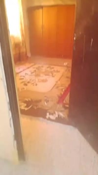 بيت للبيع مساحته 100 غرفتين وهول ومجتملات قطاع سادس يم مدرسة تبارك الت...