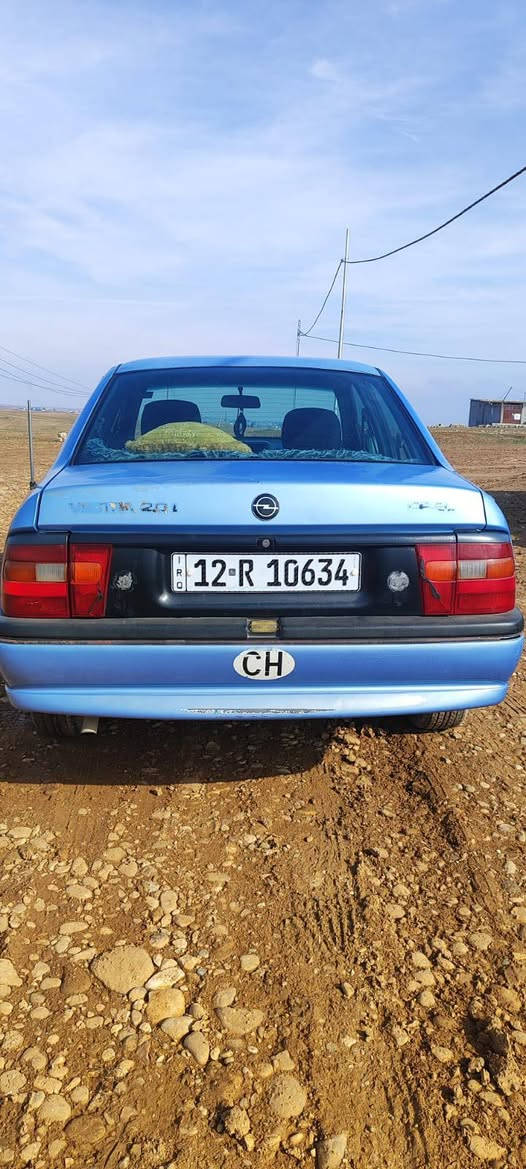 سلام عليكم
اوبل فكترا موديل 93 حجم 20 
محرك وكير شرط محرك نار 💥 شرط لاصبغ ولا خياس بدون دوائر ودوسات غرفتها نضيفه حيل رقم انكليزي نينوى
سنويه لل2030 شرعي موجود شرط التحويل كوبون بيها
بيها طخه بارد موضحه بالصور تبريد والباقي كفاله عامه السعر 55 وبيها مجال بسيط مكاني القوسيات رقم المبايل ***********
