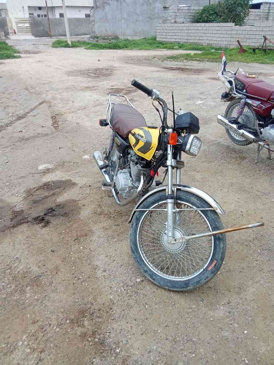 سلام عليكم للبيع دراجة نامه برو 4 نمر شرط من اول هندر تشتغل موديل 2017 السعر 300 وبيه مجال والمو شراي لا يجي ولا يعامل مكان البوهيازع قريب على فلكت الفرسان


**إذا كنت صاحب هذا الإعلان وتريد حذفه لأي سبب، رجاءا أرسل رسالة إلى الدعم الفني**