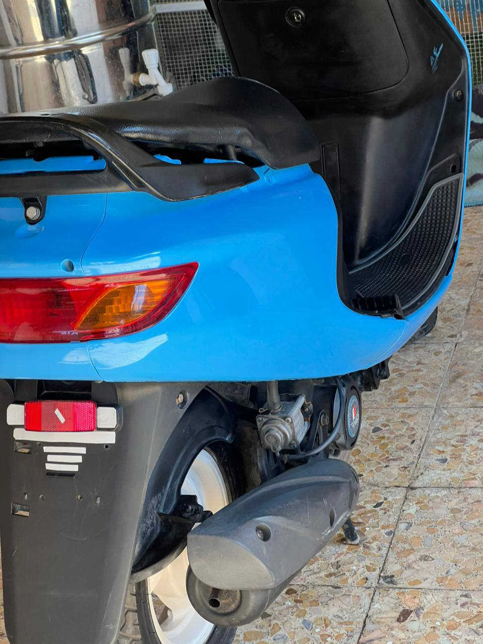 السلام عليكم دراجة للبيع العنوان نعمانية السعر 550 للاتصالات و استفسار اتصل عل الرقم ***********
