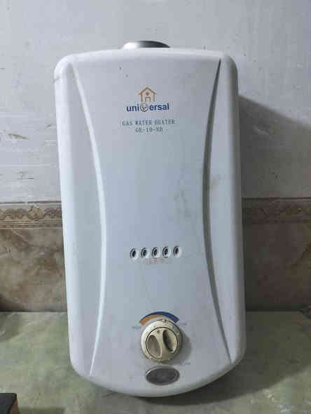 غراض للبيع  بغداد الشعب نهاية الفورتات مراسله على رقم *********** يوجد واتساب
