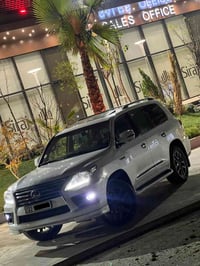 لكزس LX570 • ٢٠٠٩ • ١٦٥٠٠٠ كم